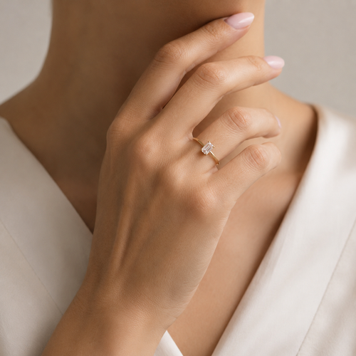 Minimalist Yellow Gold Baguette Zircon Ring