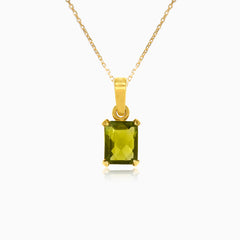 Élégance radiante en or jaune avec pierre moldavite taille radiant