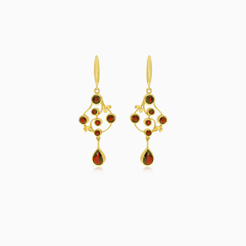 Radiant 14kt gold garnet dangling earrings