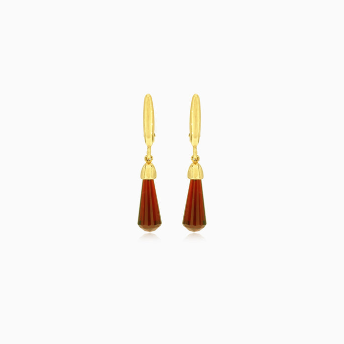 Elegant 14kt gold garnet dangling earrings