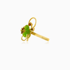 Elegant 14kt gold flower ring with quartz and garnet