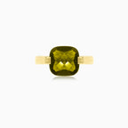 Graceful gold cushion ring