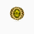Masivní zlatý prsten s vltavínem a granáty