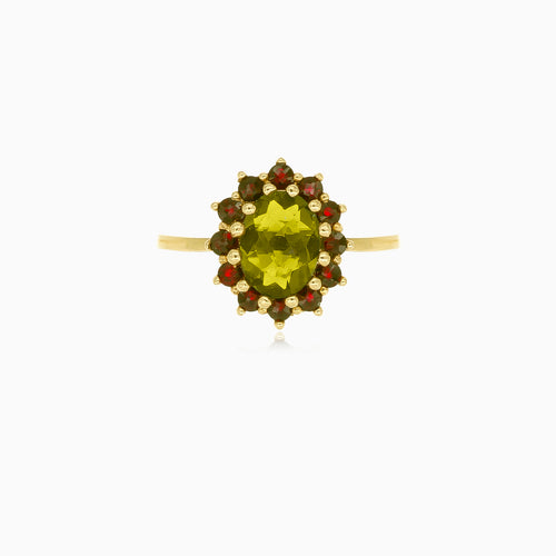 Royal radiance ring in yellow gold with moldavite and garnet