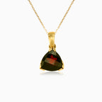 Stylish trilliant garnet pendant