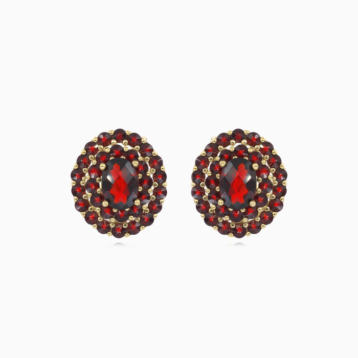 Boucles d’oreilles radiance avec grenat ovale et double rangée de pierres rondes