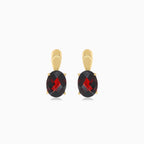 Oval garnet elegance earrings in 14kt gold