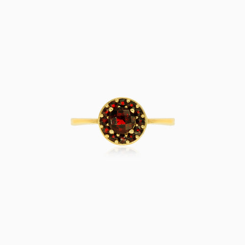 Round garnet ring in 14kt gold