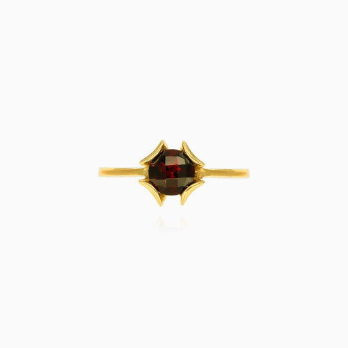 Elegant round garnet ring