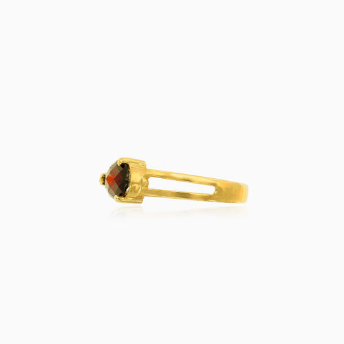 Teardrop garnet gold ring