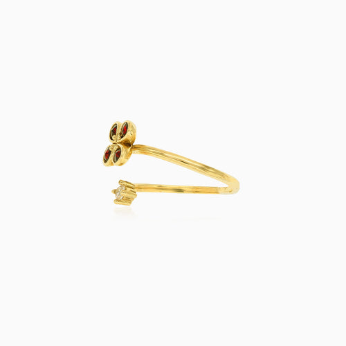 Zlatý nedokončený prsten s květinovým vzorem z granátů