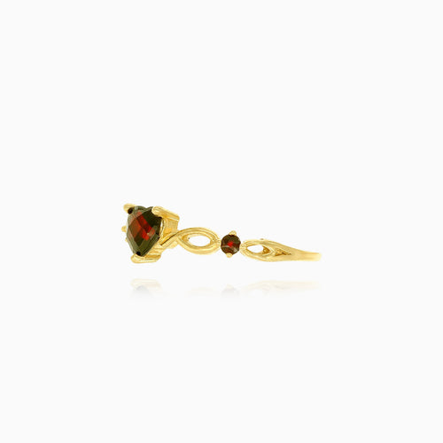 Charming heart and round garnet women ring