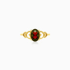 Krásný oválný granátový prsten pro ženy s jemným krokovým brusem