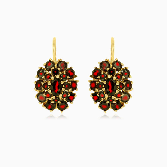 Boucles d’oreilles pendantes en grenat avec fermoir à levier
