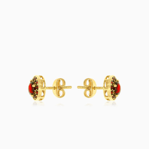 Garnet stud earrings in 14kt gold