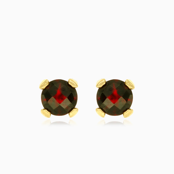 Round garnet gold studs