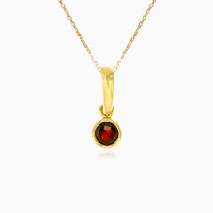 Pendentif en grenat avec sertissage clos