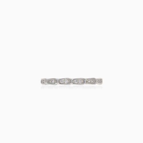 Shiny silver cubic zirconia ring