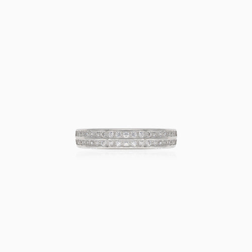 Třpytivý stříbrný prsten se dvěma řadami kubických zirkonů