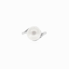 Freshwater pearl ring