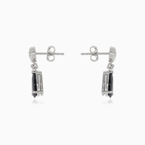 Silver dangling stud earrings with onyx
