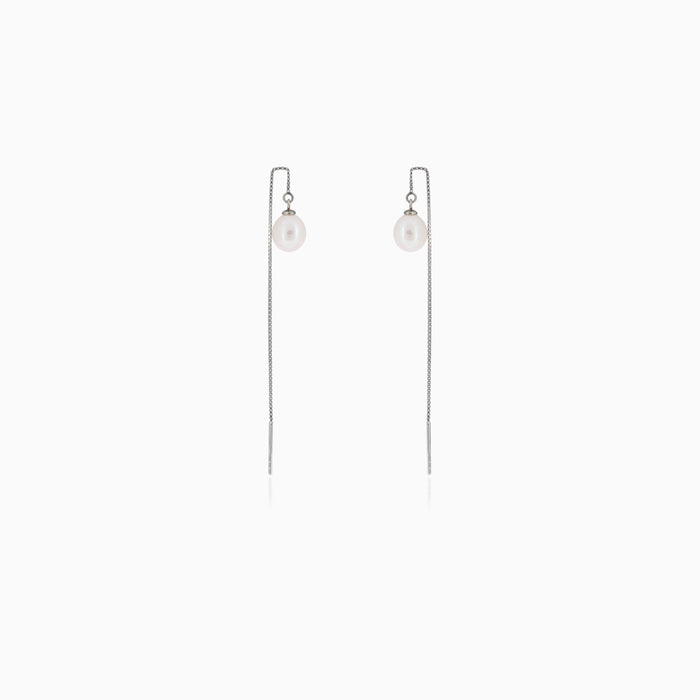Boucles d’oreilles pendantes en argent avec perle