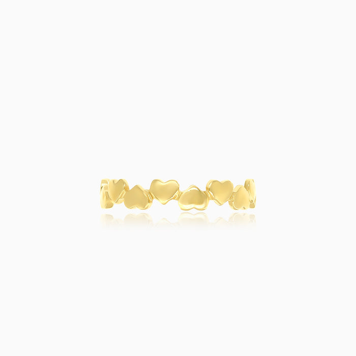 Elegante anillo de oro amarillo para mujer con diseño de corazón