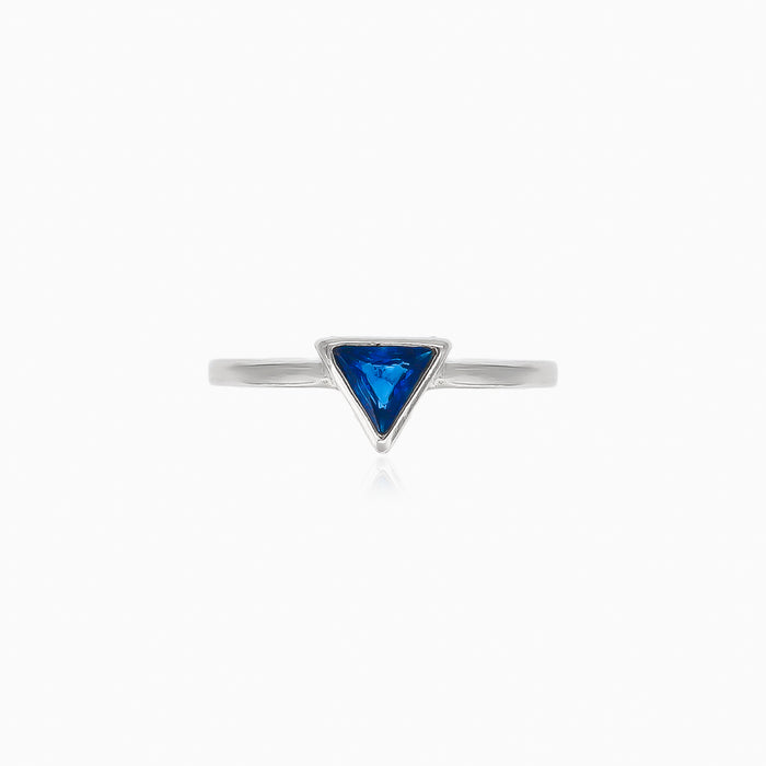 Silver triangle allure