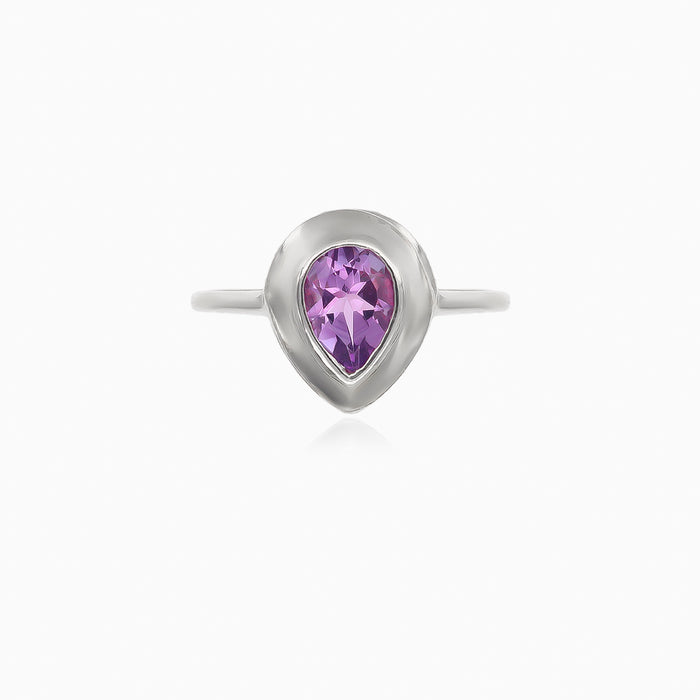 Silberring mit tropfenförmigem Amethyst