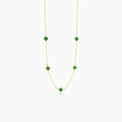 Elegantní náhrdelník ze zeleného achátu s lístky jetele