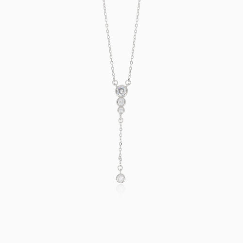 Oslnivý  stříbrný náhrdelník se zirkonovymi kapkami