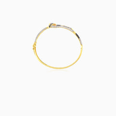 Elegant snake design bangle