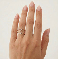 Gedrehter Diamant- und Roségoldring