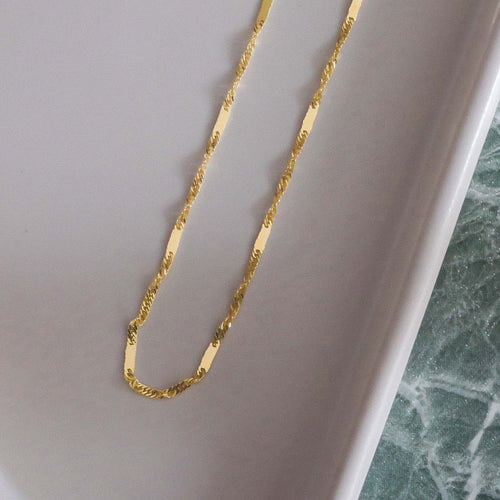 Twisted gold chain