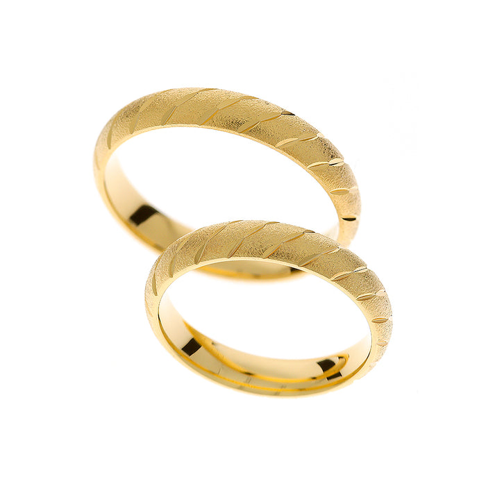 Detaillierter mattierter Gelbgold-Ehering