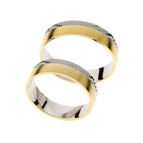 Sparkling dual tone gold wedding ring