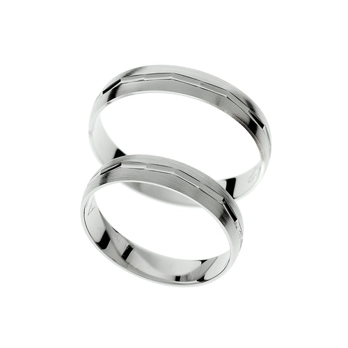 Matte and high polished white gold wedding ring