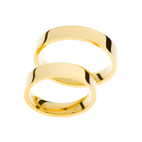 Thick 4mm yellow gold wedding ring