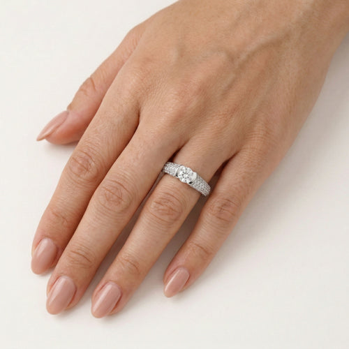 Diamantový zásnubní prsten 