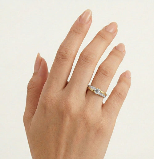 Cik cak zlatý prsten s kubickou zirkonií