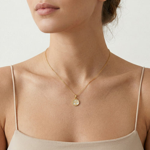 Zlatý strom života s perletí