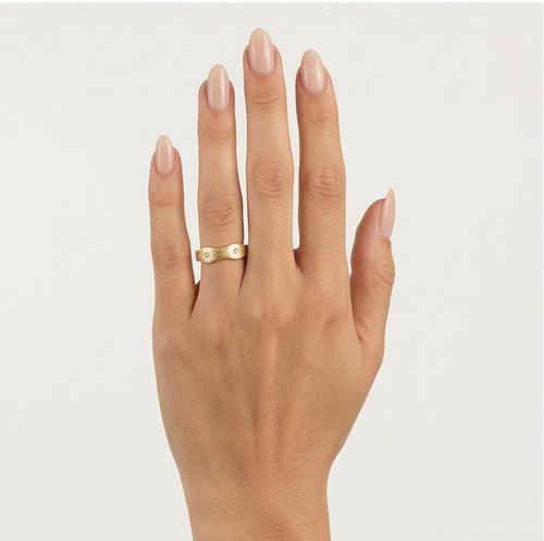 Unique round design matte gold wedding ring