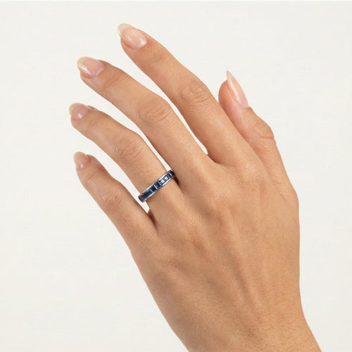 Prsten s modrým safírem