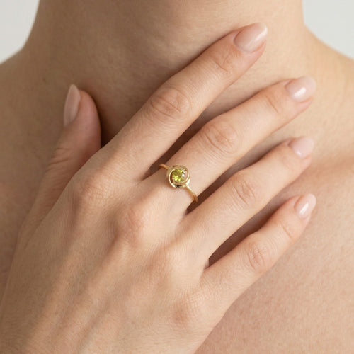 Moldavite round yellow gold women ring