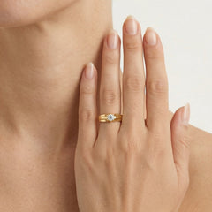Bold gold and cubic zirconia ring