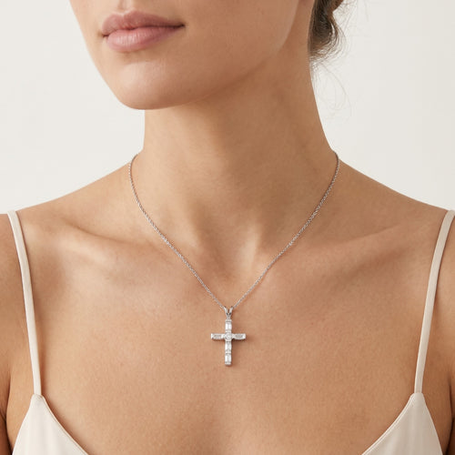 Silver pendant cross with rectangular zircons