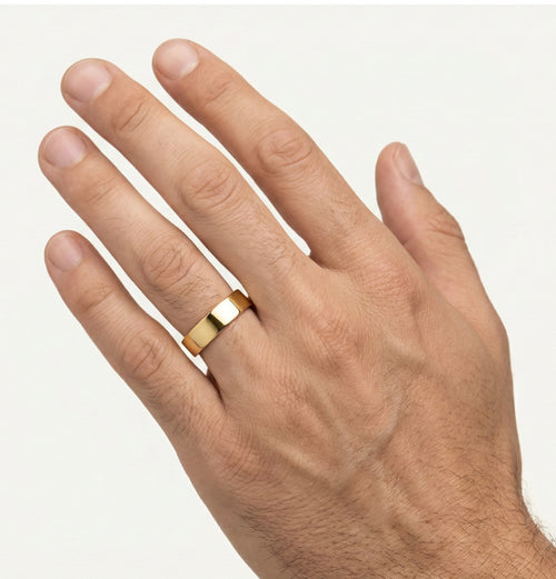 Anillo de boda ligero de 5 mm en oro amarillo