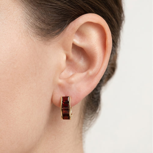Channeling elegance 4 garnet radiant cut cluster earrings