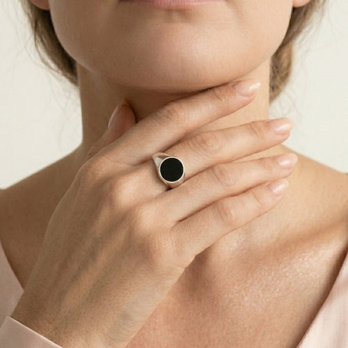 ClasBague classique en onyx noir pour hommesic black onyx ring for men