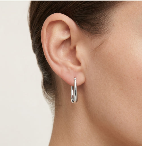 High-polish white gold earrings